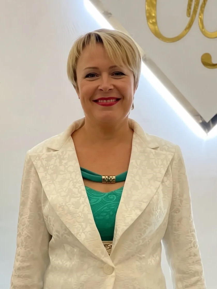 Седова Оксана Анатольевна.
